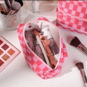 ✨NEW✨ Trendy Checkered Cosmetic / Makeup Bag
